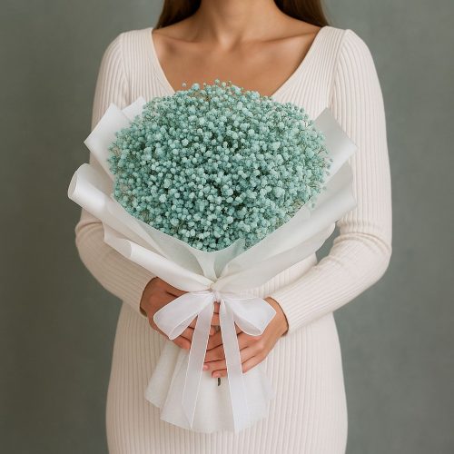 Букет с гипсофилами «Мятная нежность»